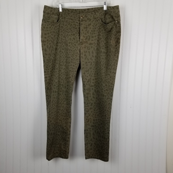 Women with Control Stretch High Rise Pants Jeans Animal Print Olive Green 18WP - Picture 2 of 11